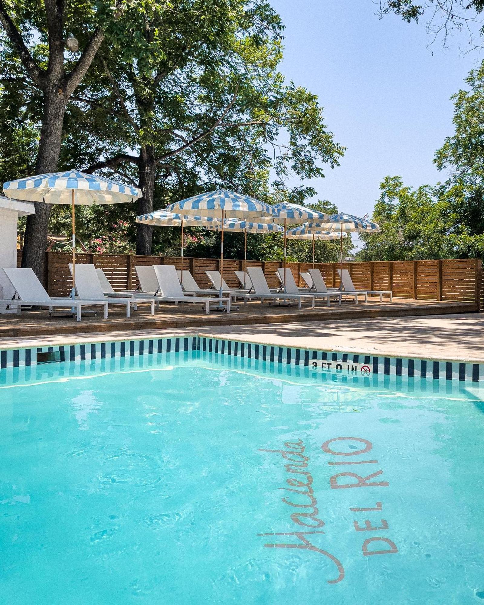Hacienda Del Rio Hotel