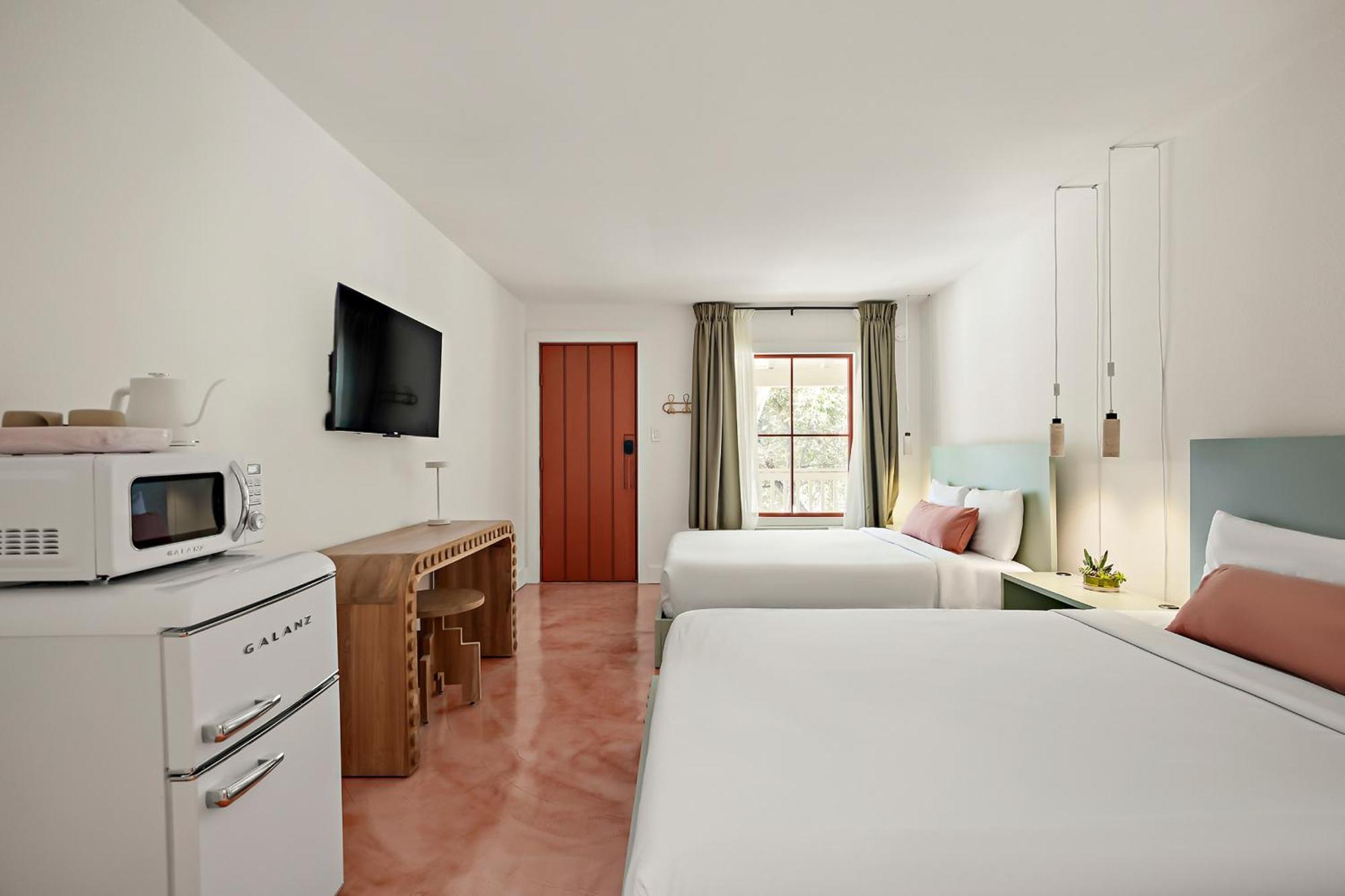 Hacienda Del Rio Hotel